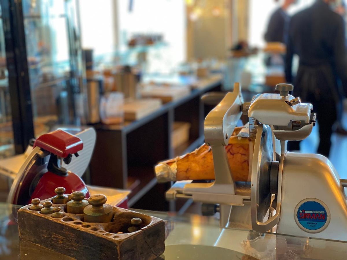 里米尼科拉洛酒店 外观 照片